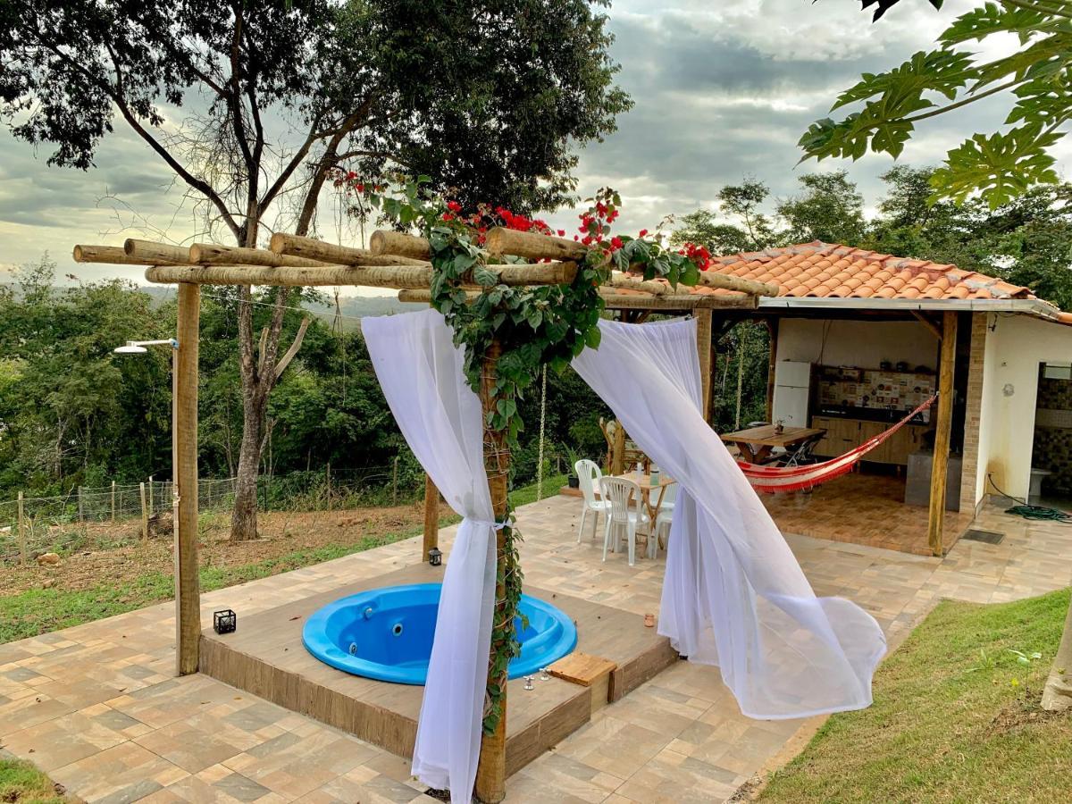Chale Com Jacuzzi Vista Do Lago Alexania Luaran gambar